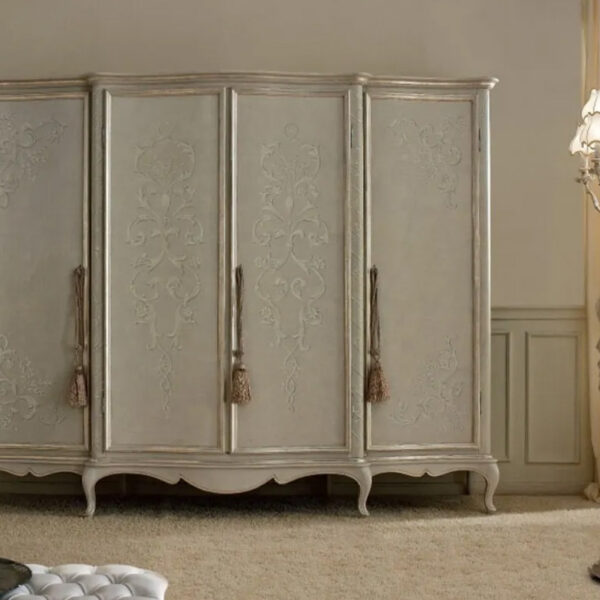 Armadio classico stile fiorentino