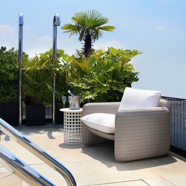 Poltrona lounge MARA