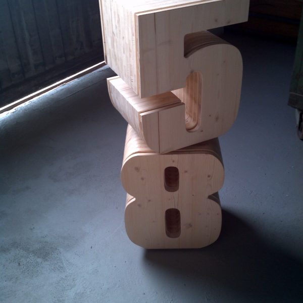 Lettere decorative in legno