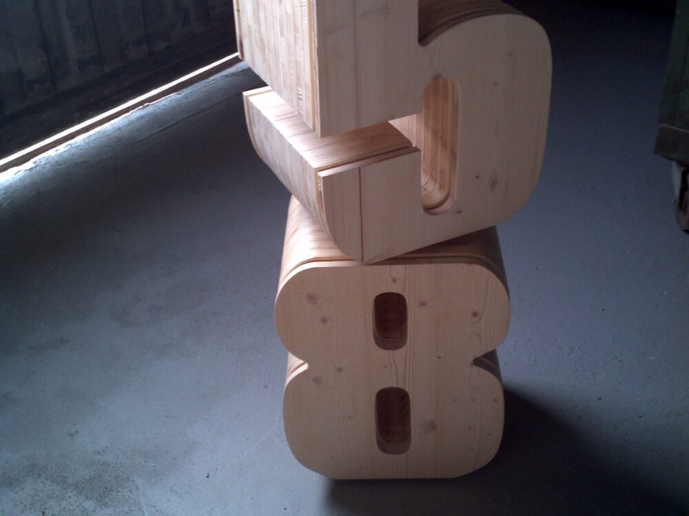 Lettere decorative in legno